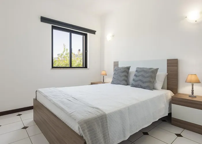 Villa Branca - V3 By Hd *