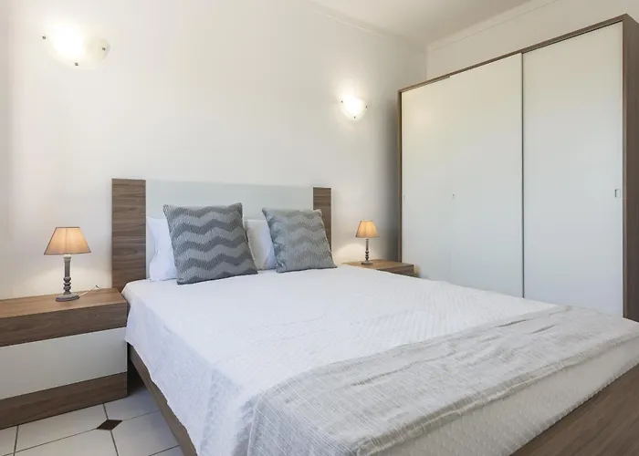 Villa Branca - V3 By Hd Quarteira